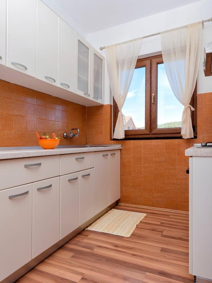 Apartments Draganic Jelsa  Esterno foto
