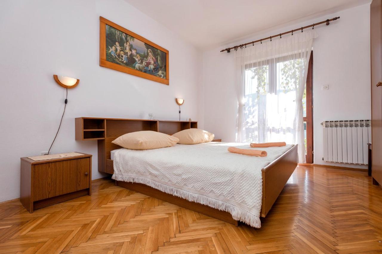 Apartments Draganic Jelsa  Esterno foto